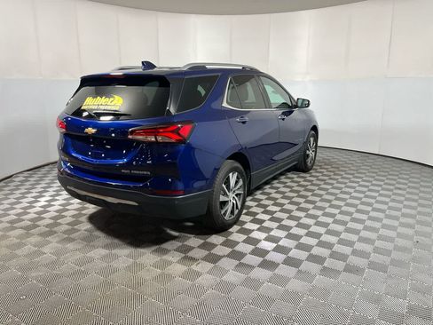 Used 2022 Chevrolet Equinox Premier AWD/4WD image 8