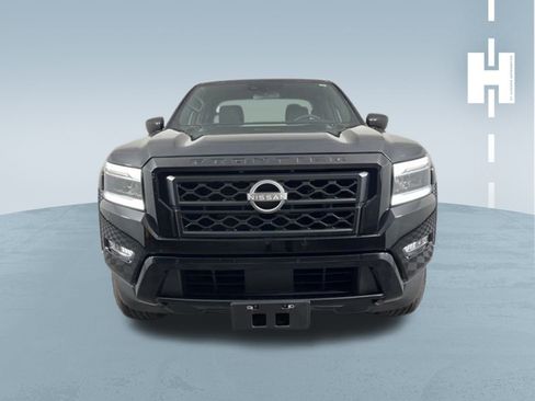 Used 2023 Nissan Frontier SV w/ Midnight Edition Package image 2