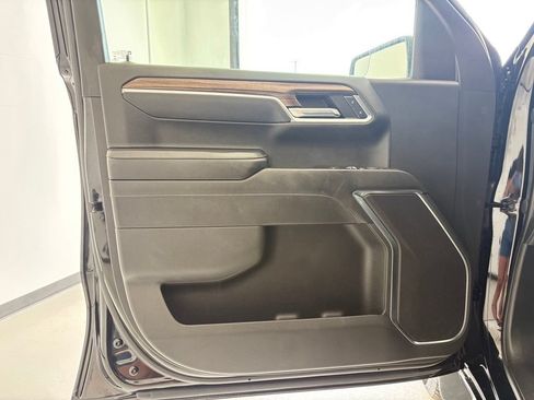 Used 2023 Chevrolet Silverado 1500 LT AWD/4WD image 28