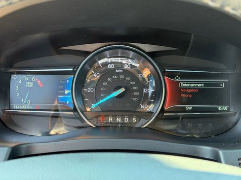 Used 2018 Ford Explorer Limited image 14