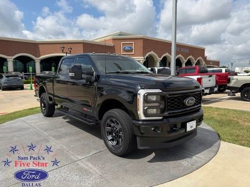 Used 2024 Ford F250 Lariat w/ Lariat Ultimate Package AWD/4WD image 1
