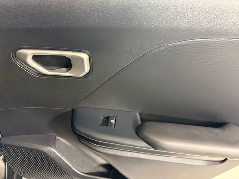 New 2026 Kia K4 FWD image 15