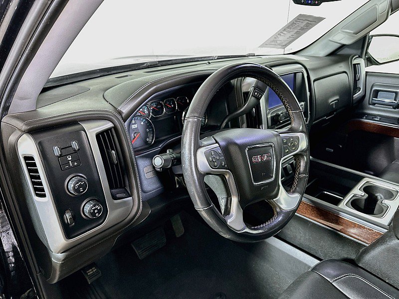 Used 2018 GMC Sierra 1500 SLT AWD/4WD image 9