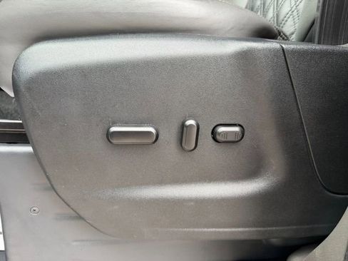 Used 2024 Ford Transit 250 148 Medium Roof Extended AWD image 28