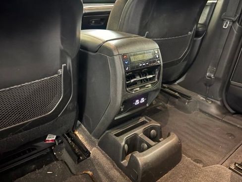 Used 2021 Jeep Grand Cherokee L Limited AWD/4WD image 25
