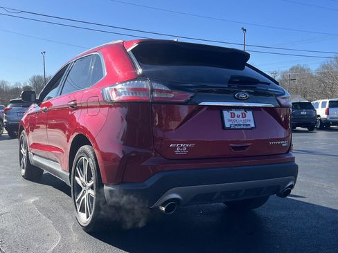 Used 2020 Ford Edge Titanium image 3
