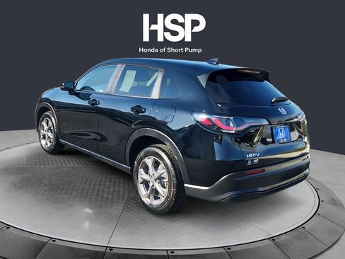 Certified 2026 Honda HR-V LX image 3