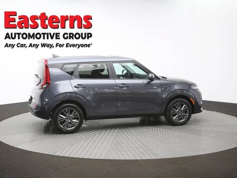 Used 2021 Kia Soul S FWD image 45