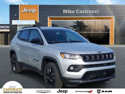 New 2026 Jeep Compass Latitude image 1