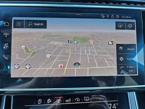 Used 2019 Audi Q8 Premium Plus w/ Premium Plus image 42