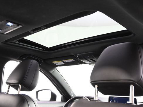 Used 2021 MAZDA CX-5 Signature image 17