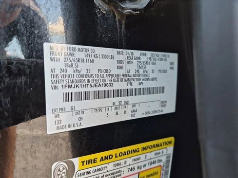 Used 2018 Ford Expedition Max XLT w/ Equipment Group 202A RWD image 10