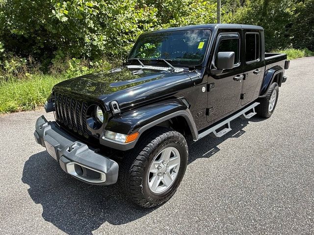 Used 2021 Jeep Gladiator Sport AWD/4WD image 2