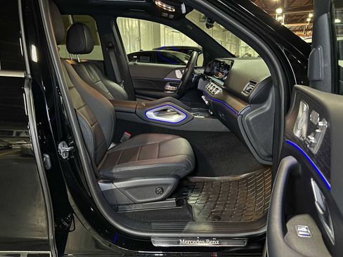 Used 2025 Mercedes-Benz GLE 350 4MATIC image 12