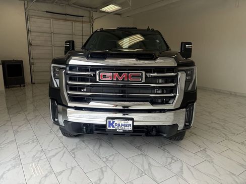 New 2026 GMC Sierra 3500 SLE w/ SLE Value Package image 32