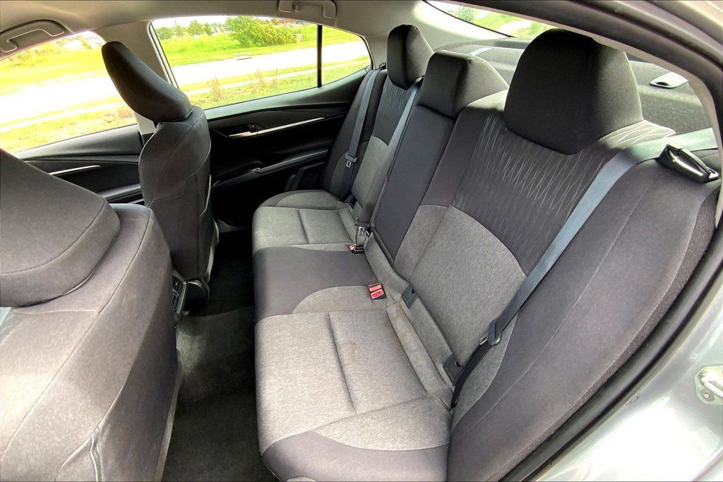 Used 2025 Toyota Camry LE FWD image 25
