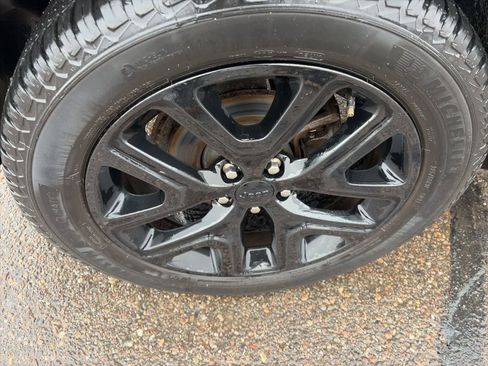 Used 2017 Jeep Renegade Altitude image 10