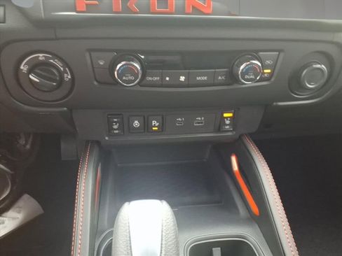 New 2026 Nissan Frontier PRO-4X w/ Tow Package AWD/4WD image 18