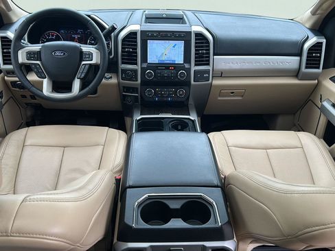 Used 2020 Ford F250 Lariat w/ Lariat Ultimate Package AWD/4WD image 19