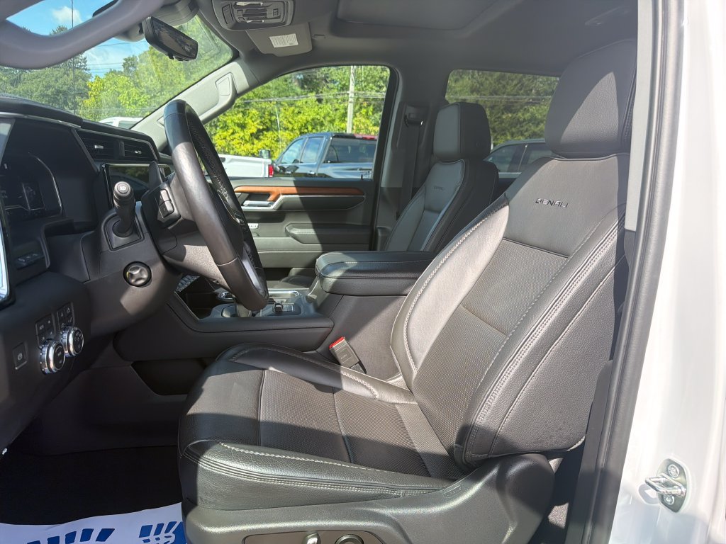 Certified 2023 GMC Sierra 1500 Denali w/ Denali Reserve Package AWD/4WD image 9