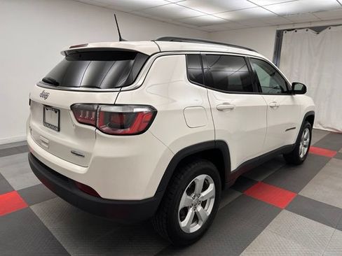 Used 2020 Jeep Compass Latitude AWD/4WD image 6