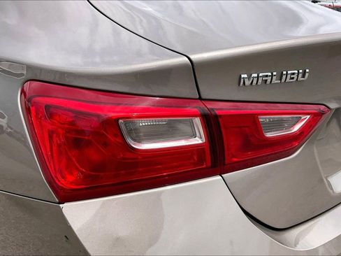 Used 2023 Chevrolet Malibu LT FWD image 20