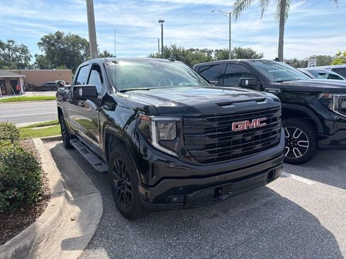 Used 2026 GMC Sierra 1500 Elevation w/ Elevation Premium Package AWD/4WD image 6