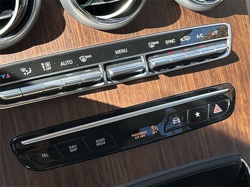 Certified 2022 Mercedes-Benz GLC 300 4MATIC image 30