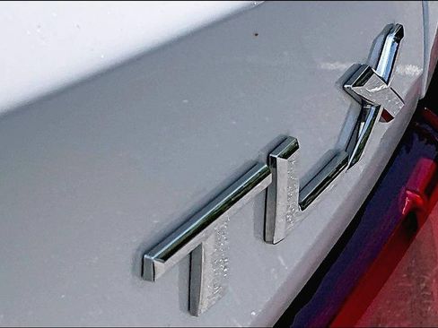 Used 2019 Acura TLX FWD image 25