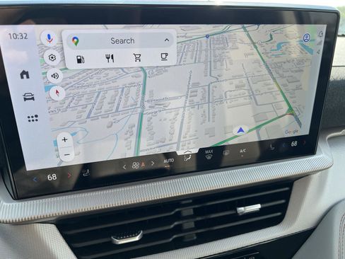 New 2025 Ford Explorer Active w/ Active Comfort Package image 26