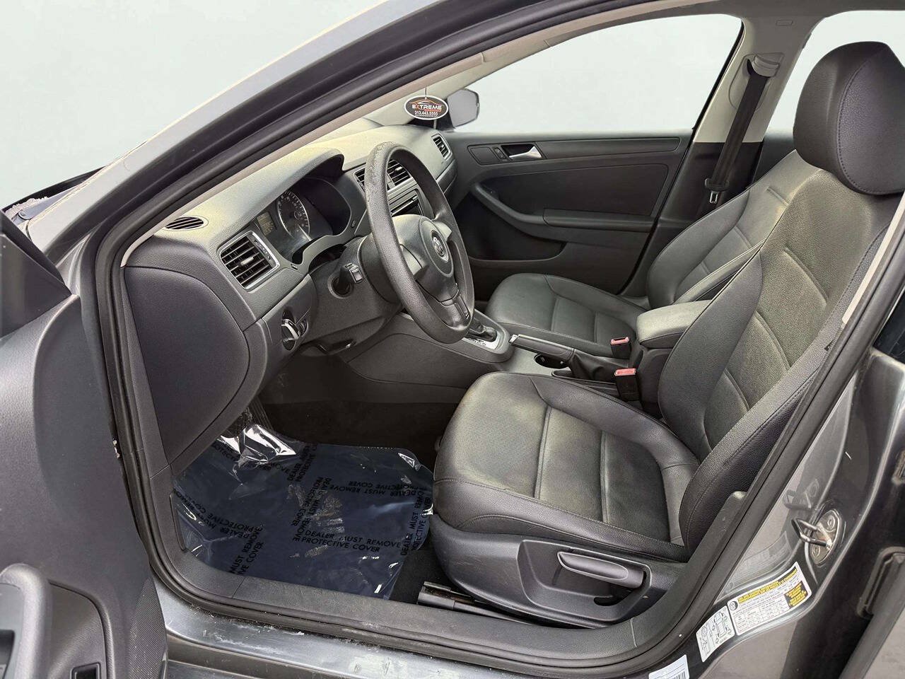 Used 2012 Volkswagen Jetta SE FWD image 10