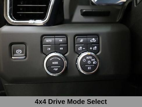 Used 2025 GMC Sierra 2500 Denali Ultimate AWD/4WD image 31