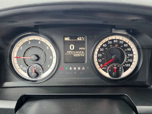 Used 2016 RAM 1500 Big Horn image 12