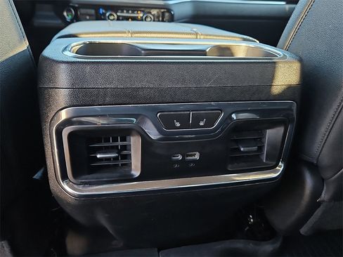 Used 2024 Chevrolet Silverado 1500 LTZ image 19