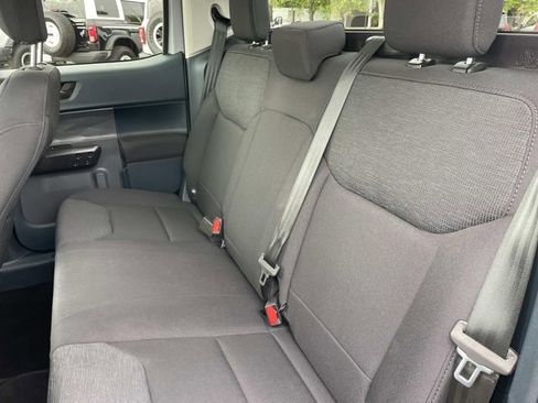 Certified 2025 Ford Maverick XL FWD image 23