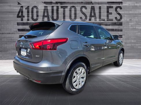 Used 2019 Nissan Rogue Sport S AWD/4WD image 3
