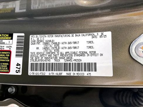 Used 2025 Toyota Tacoma TRD Off-Road image 34