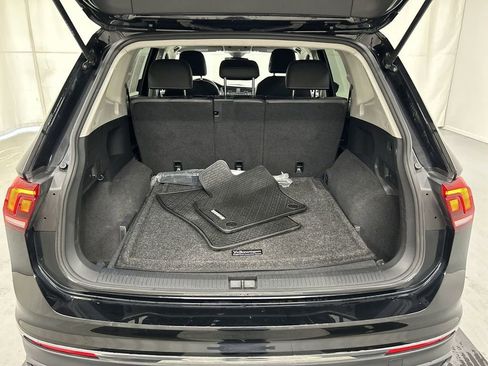 Certified 2023 Volkswagen Tiguan SE AWD/4WD image 21