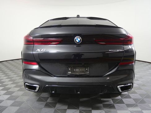 Used 2025 BMW X6 xDrive40i image 4