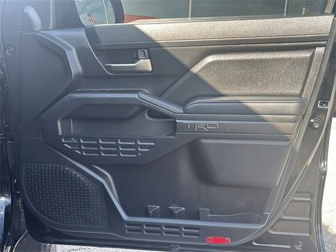 Used 2024 Toyota Tacoma TRD Sport image 9