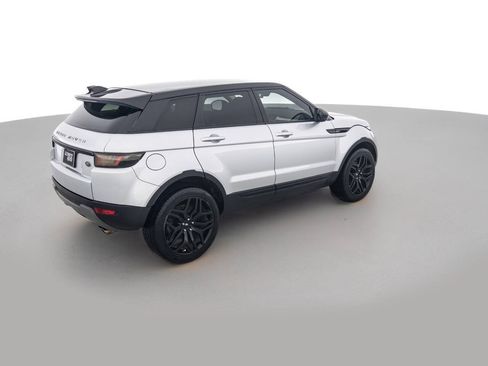 Used 2017 Land Rover Range Rover Evoque SE AWD/4WD image 5