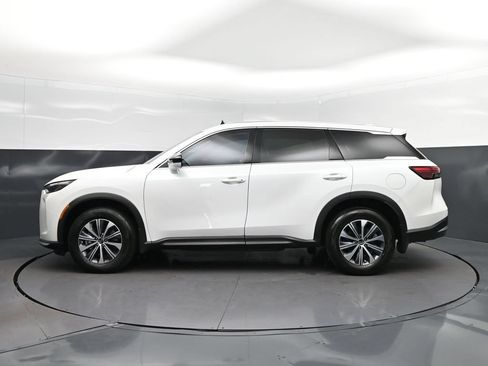 Certified 2026 INFINITI QX60 Pure w/ Cargo Package FWD image 4