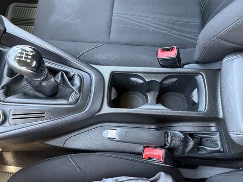 Used 2016 Ford Focus SE FWD image 20