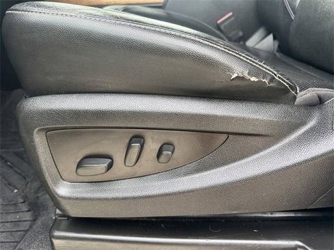 Used 2018 Chevrolet Silverado 2500 LTZ w/ LTZ Plus Package image 20