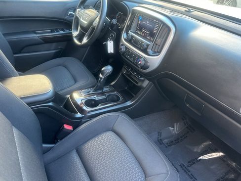 Certified 2022 GMC Canyon Elevation w/ Trailering Package image 19