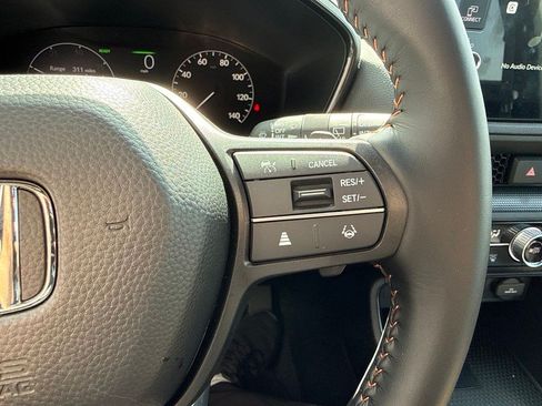 Used 2026 Honda CR-V Sport image 14