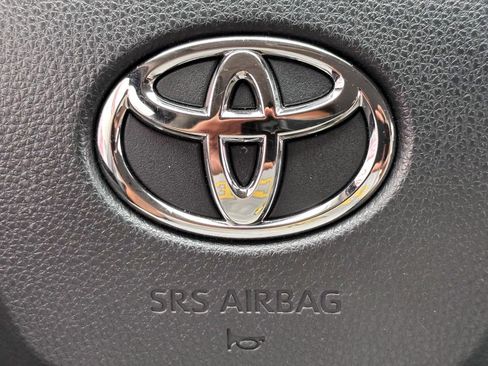 Certified 2024 Toyota Highlander LE AWD/4WD image 23