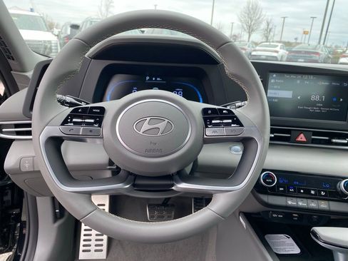 New 2026 Hyundai Elantra Sport FWD image 11