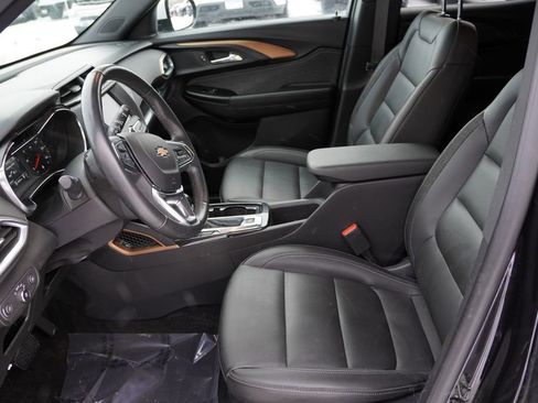 Certified 2023 Chevrolet TrailBlazer ACTIV image 17