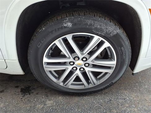 Used 2023 Chevrolet Traverse High Country w/ LPO, Floor Liner Package image 33